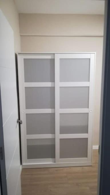 Apartamento Cuarzo Sevilla Kültér fotó